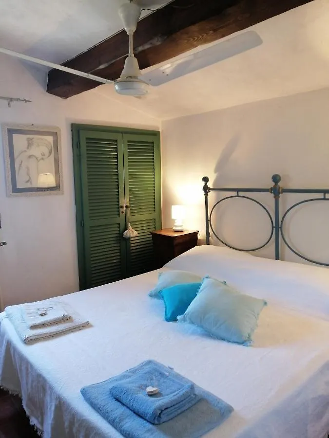 Holiday home Casale I Due Cipressi Cortona Villa